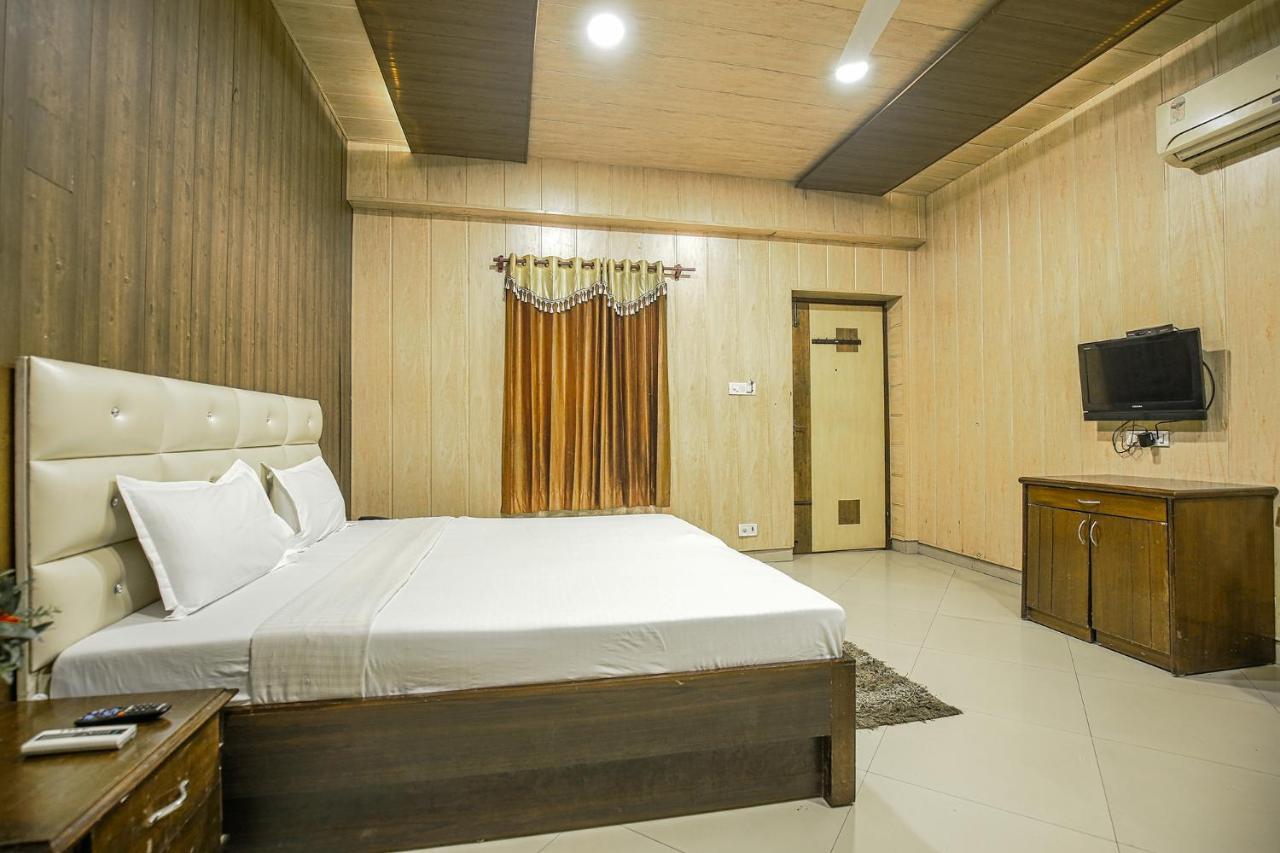 Hotel Hk Continental Amritsar Ngoại thất bức ảnh