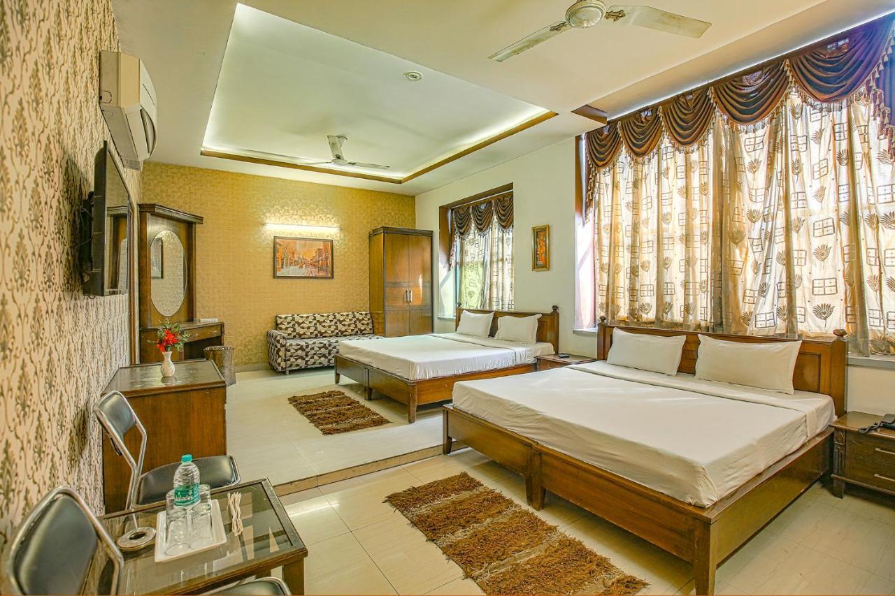 Hotel Hk Continental Amritsar Ngoại thất bức ảnh