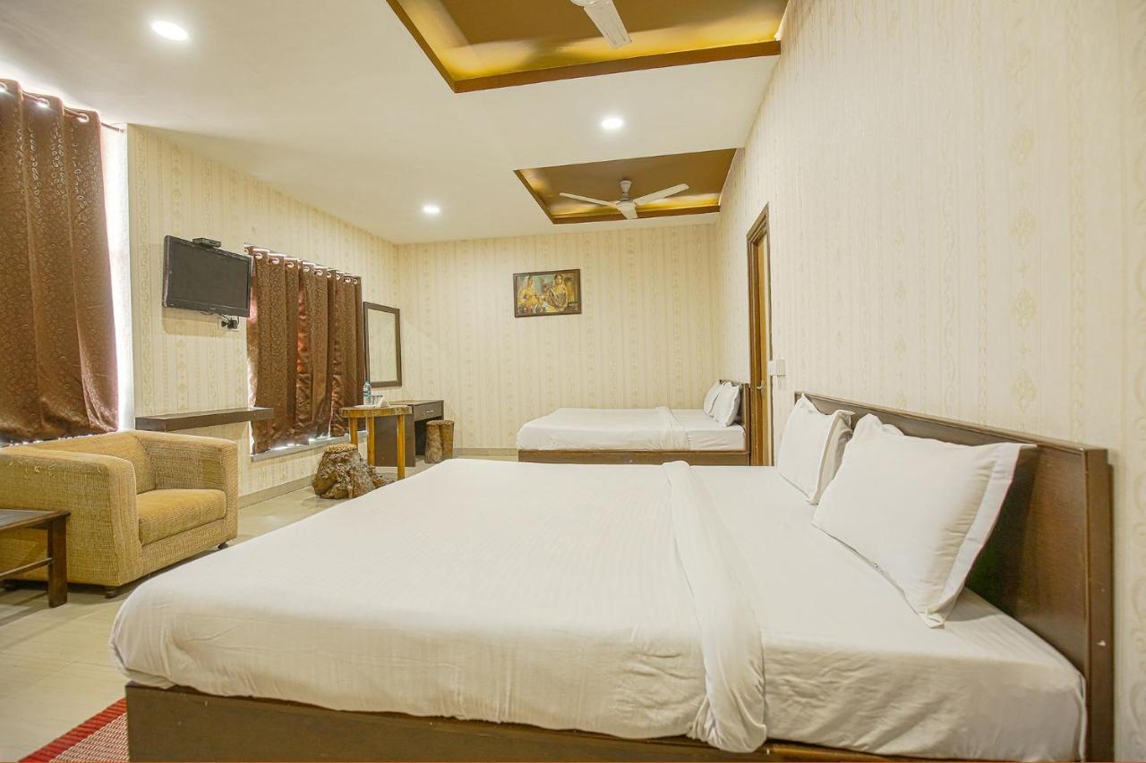 Hotel Hk Continental Amritsar Ngoại thất bức ảnh