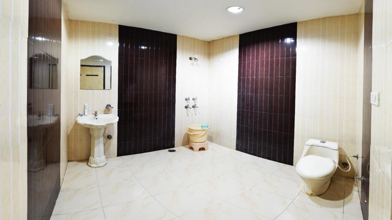 Hotel Hk Continental Amritsar Ngoại thất bức ảnh